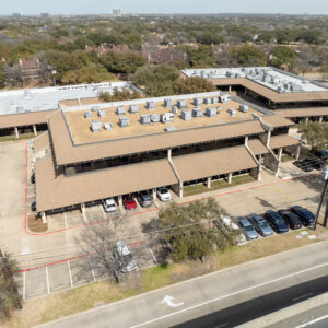 Younger Partners Sells Bent Tree Plaza in Dallas